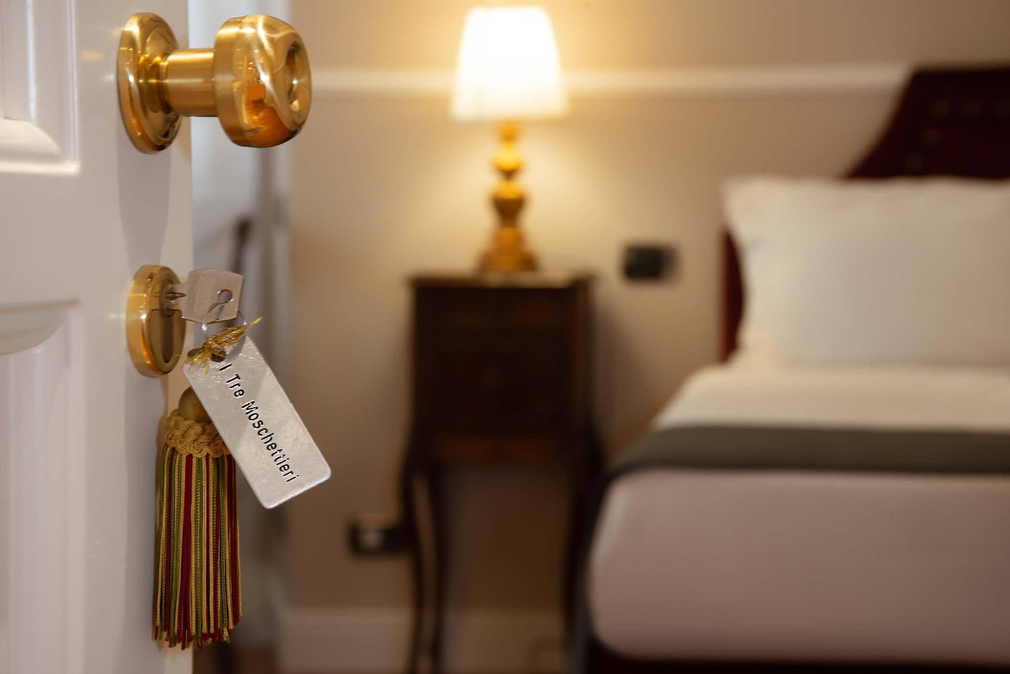 Bed and Breakfast I Tre Moschettieri - D'Artagnan Рим Экстерьер фото